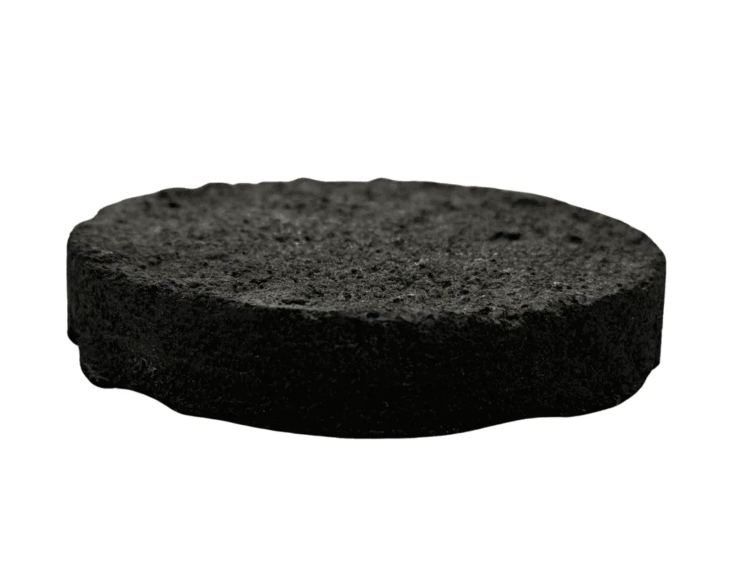 Side View of Black Lime Mortar